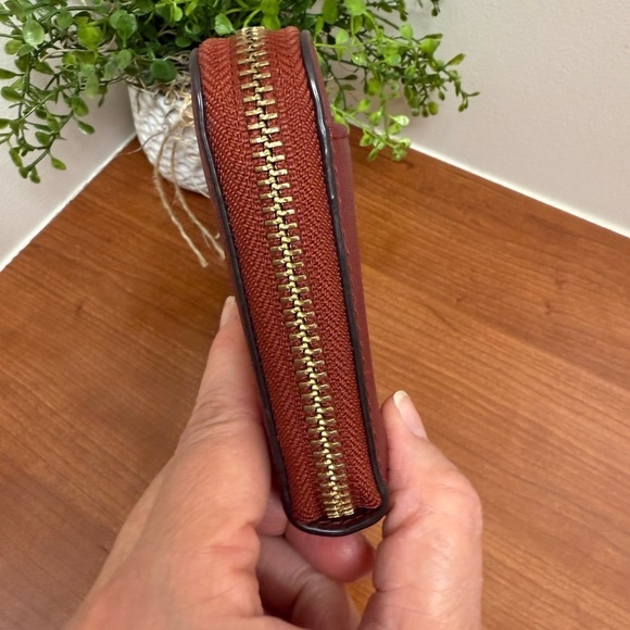 Kate Spape Burgundy Wallet Neda Newberry Lane Saffiano Leather - Picture 4 of 15